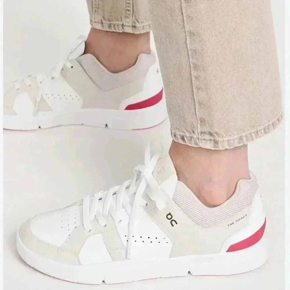 On The Roger Clubhouse Sneakers Men’s 7.5